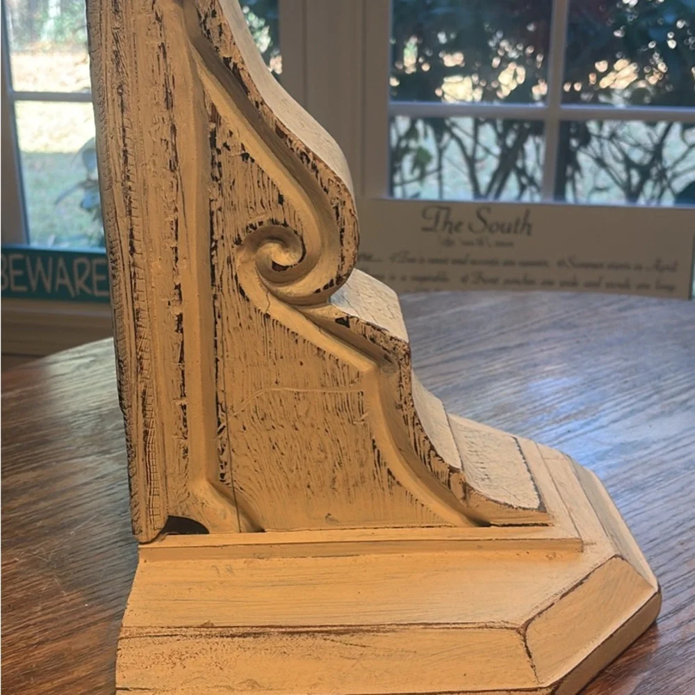 Vintage Distressed White Wooden Corbel-Style Wall Shelf